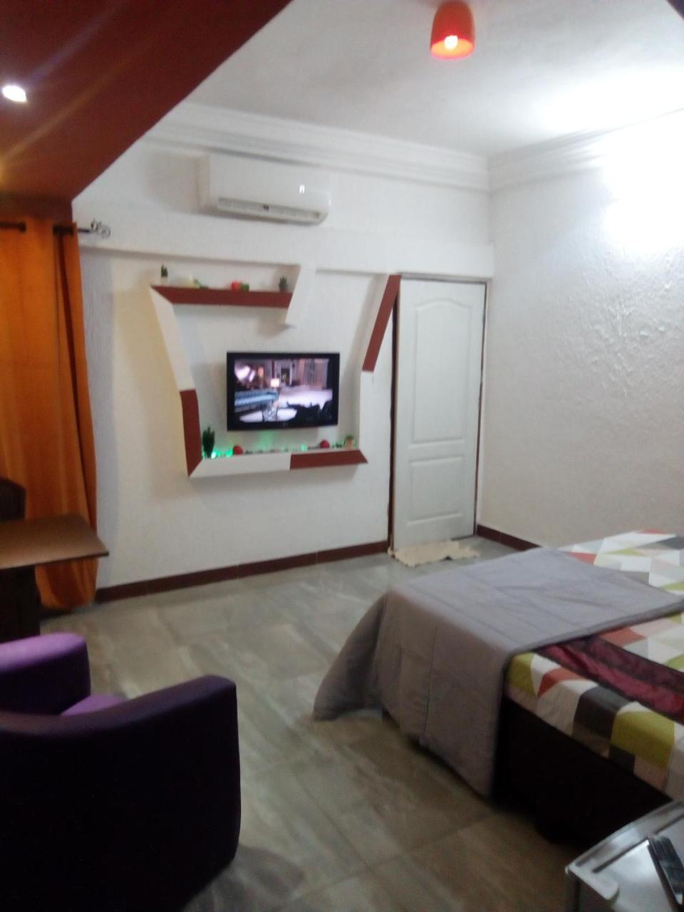 Senateur Hotel Agontinkon Cotonou Eksteriør billede