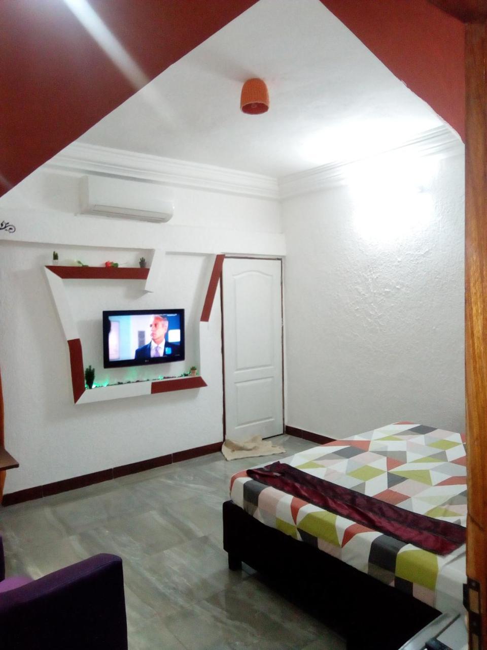 Senateur Hotel Agontinkon Cotonou Eksteriør billede