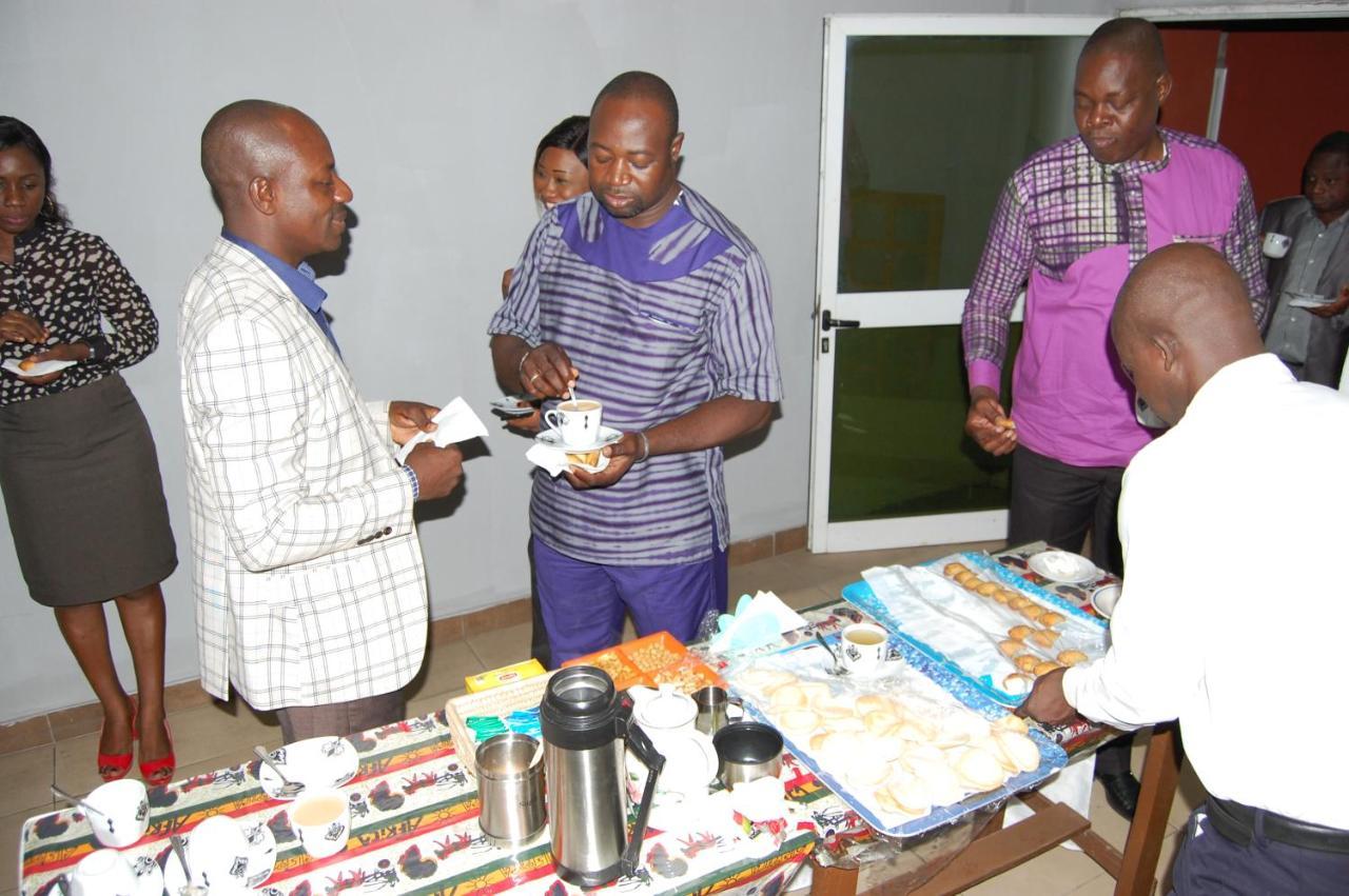 Senateur Hotel Agontinkon Cotonou Eksteriør billede