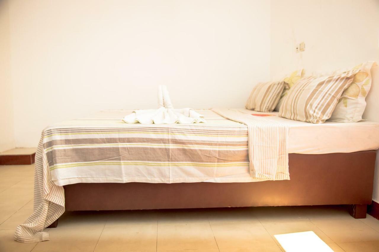 Senateur Hotel Agontinkon Cotonou Eksteriør billede