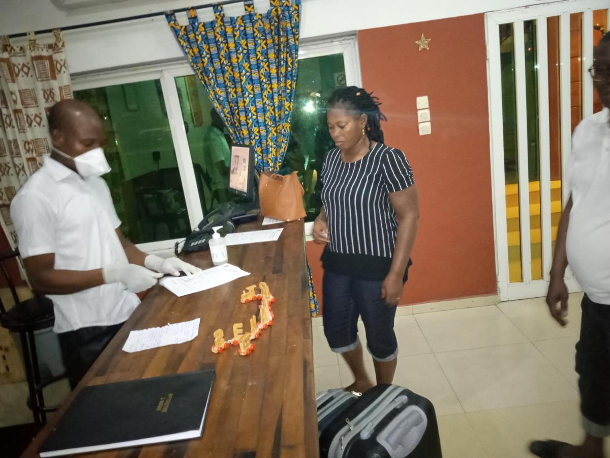 Senateur Hotel Agontinkon Cotonou Eksteriør billede